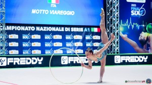 final6 f motto viareggio bonuccelli martina   cerchio sfe02984 copia simone ferraro ph copia